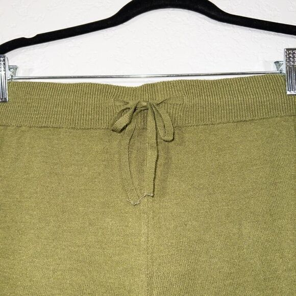New Double Zero Green Collared Top and Shorts Lounge Set Size Small - Picture 7 of 10